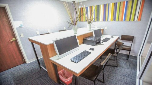 Гостиница Holiday Inn Express Daytona Beach - Speedway, an Ihg Hotel в Порт-Орандж