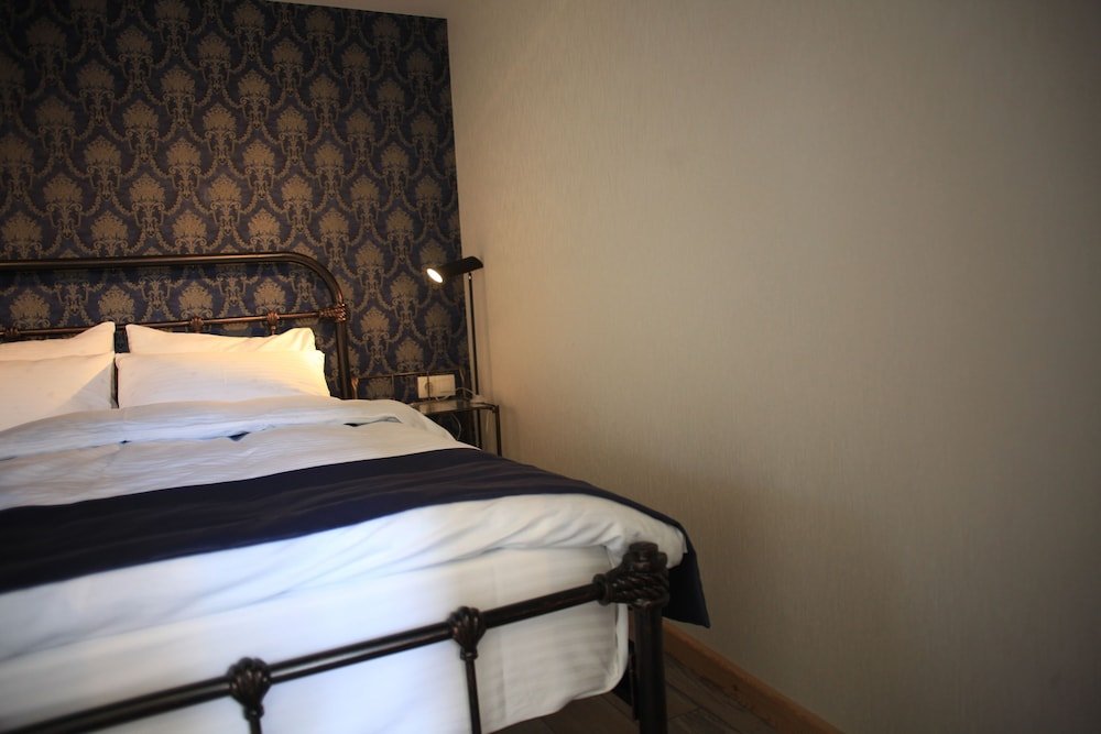 Фото Falcon Apartments Tbilisi