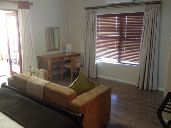 Фото Woodbridge Lodge