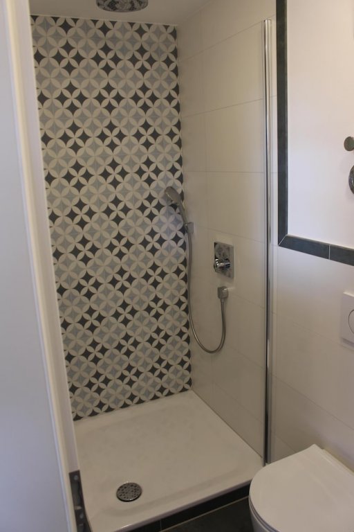 Фото Apartments zum Roten Lamm