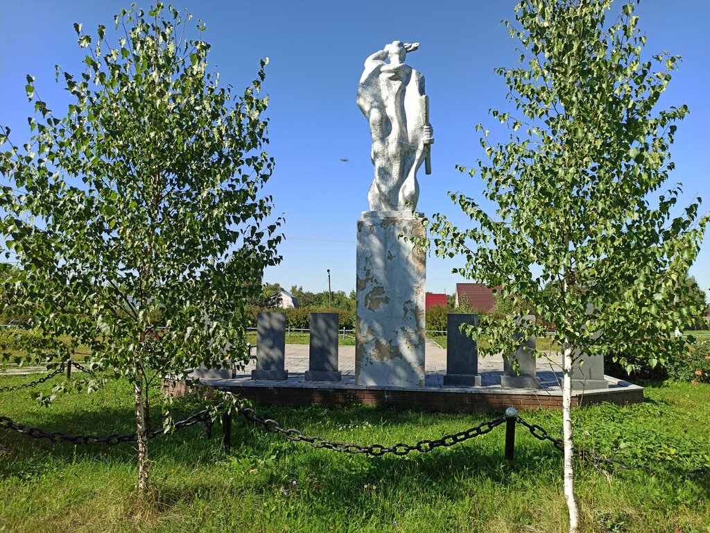Monument, memorial Мемориальный комплекс памяти односельчан, погибшим в годы ВОВ, Ryazan Oblast, photo