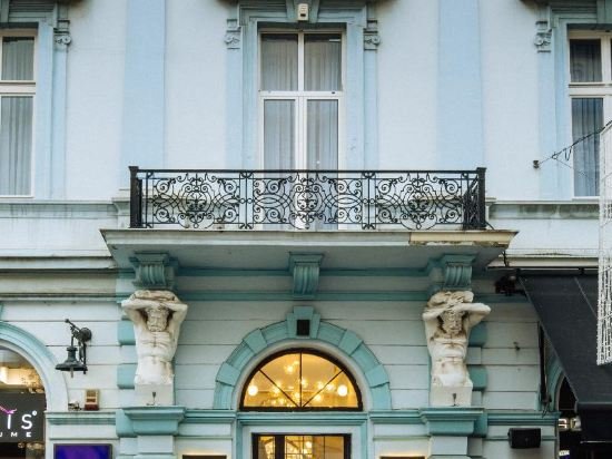 Фото Maison Royale