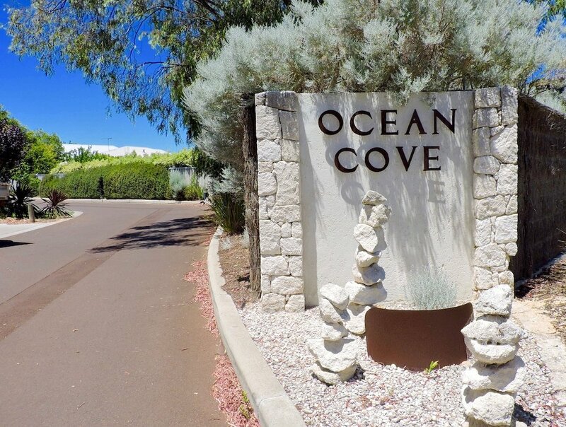 Апартаменты Contemporary Cove