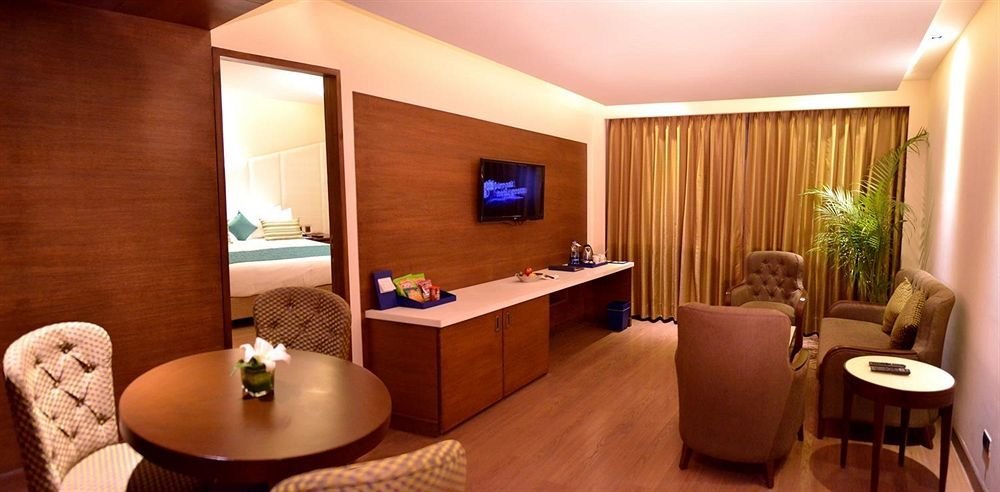 Фото Golden Tulip Lucknow