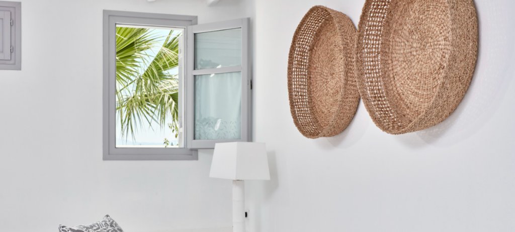 Фото Mr & Mrs White Paros