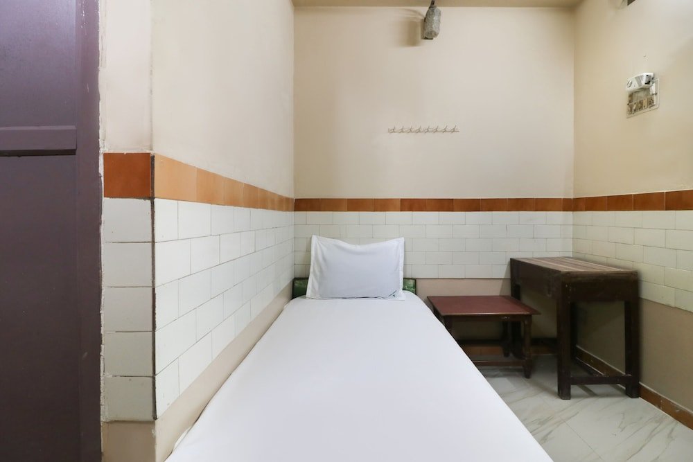 Фото Spot On 46343 Jayanthi Mansion