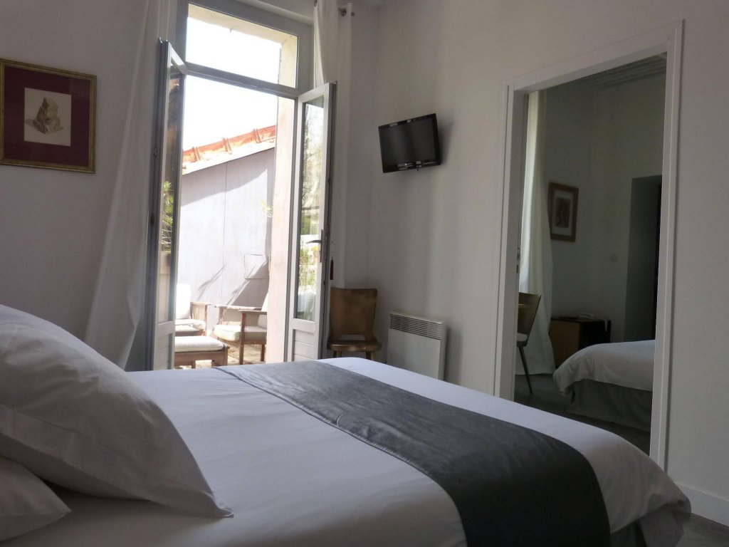 Фото Hotel EN Ville