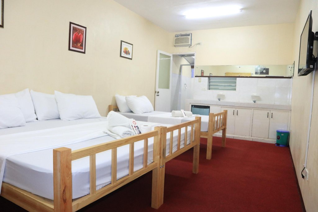 Фото Cool Martin Resort Hotel