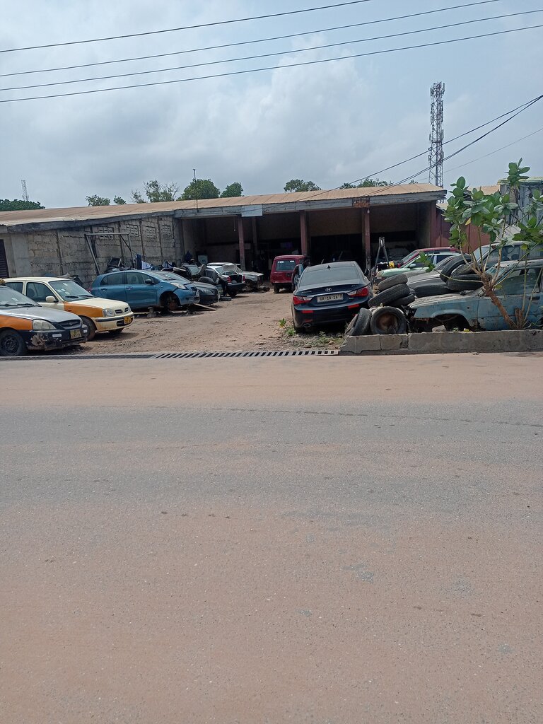 Car service, auto repair Anthony yaw bafo, Earth, photo