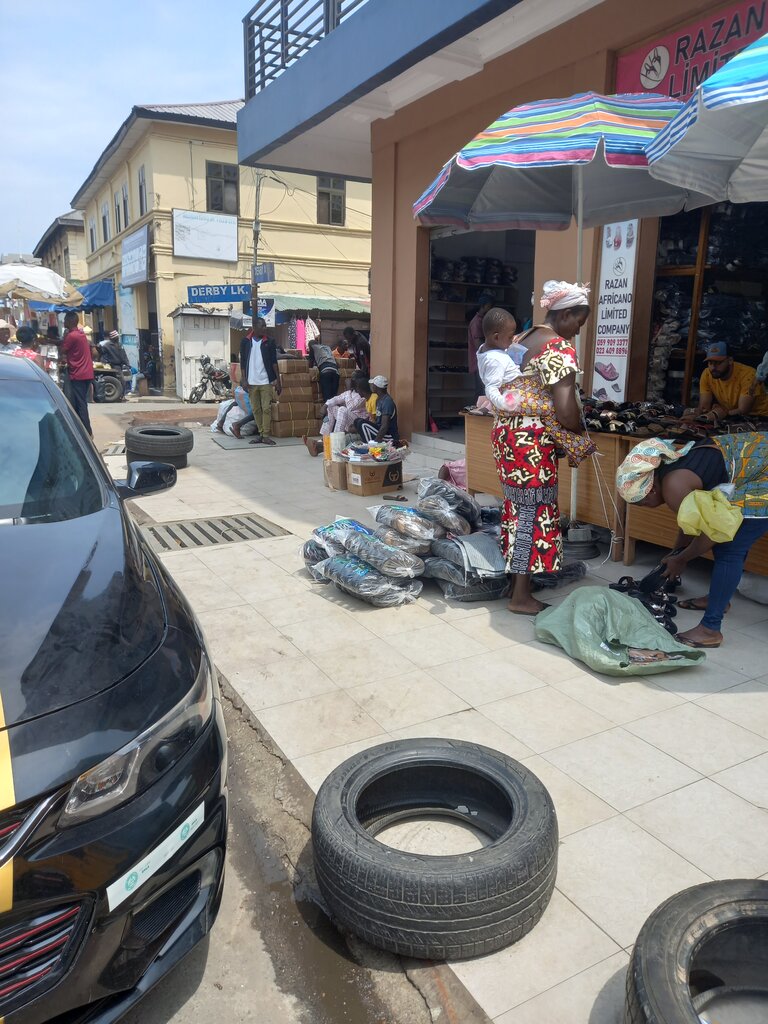 Shoe store Razan Africano, Accra, photo