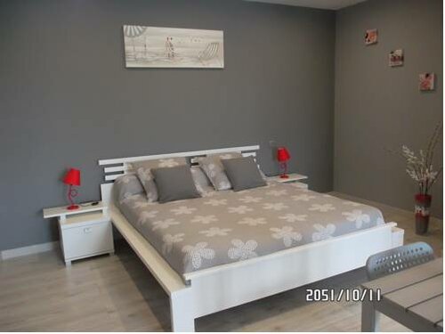 Гостиница Chambres d'H& xF4; tes Les Sables в Сенте