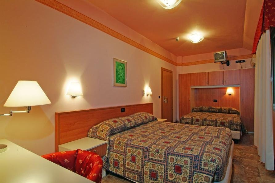 Фото Hotel Delle Rose