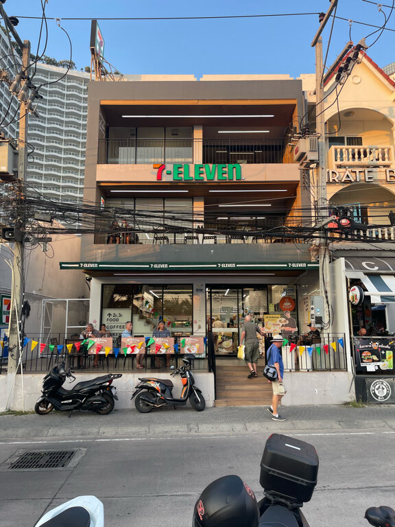 Супермаркет 7-Eleven, Паттайя, фото