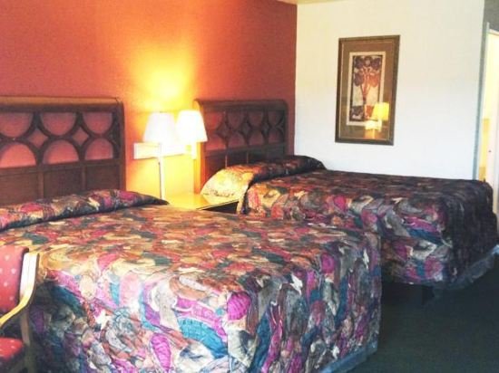 Фото Masters Inn Columbia I-26