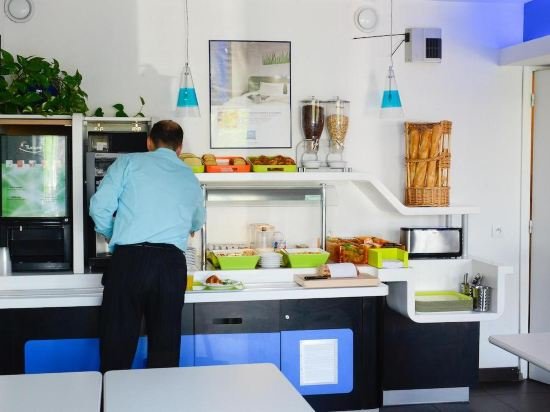 Фото Ibis budget Rouen Sud Zenith