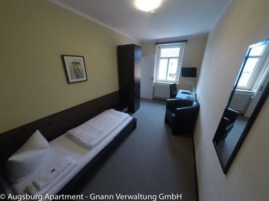 Фото Hotel Augsburg Goldener Falke