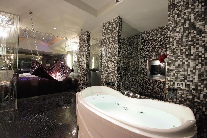 Фото Isis Taipei Motel