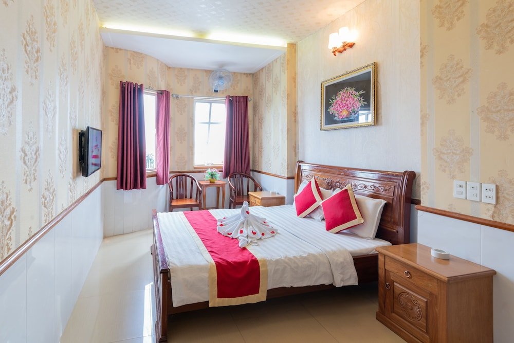 Фото Hotel Nhu Y 2