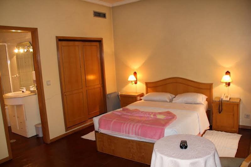 Фото Hotel Residencial Portucalense