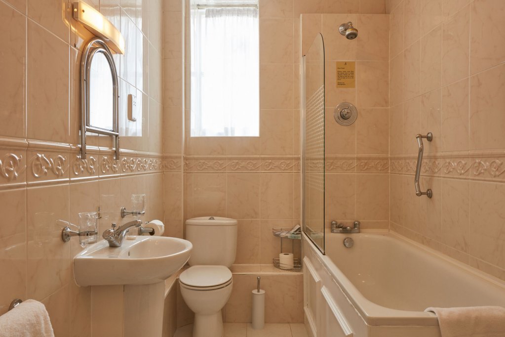 Фото The Diplomat Hotel