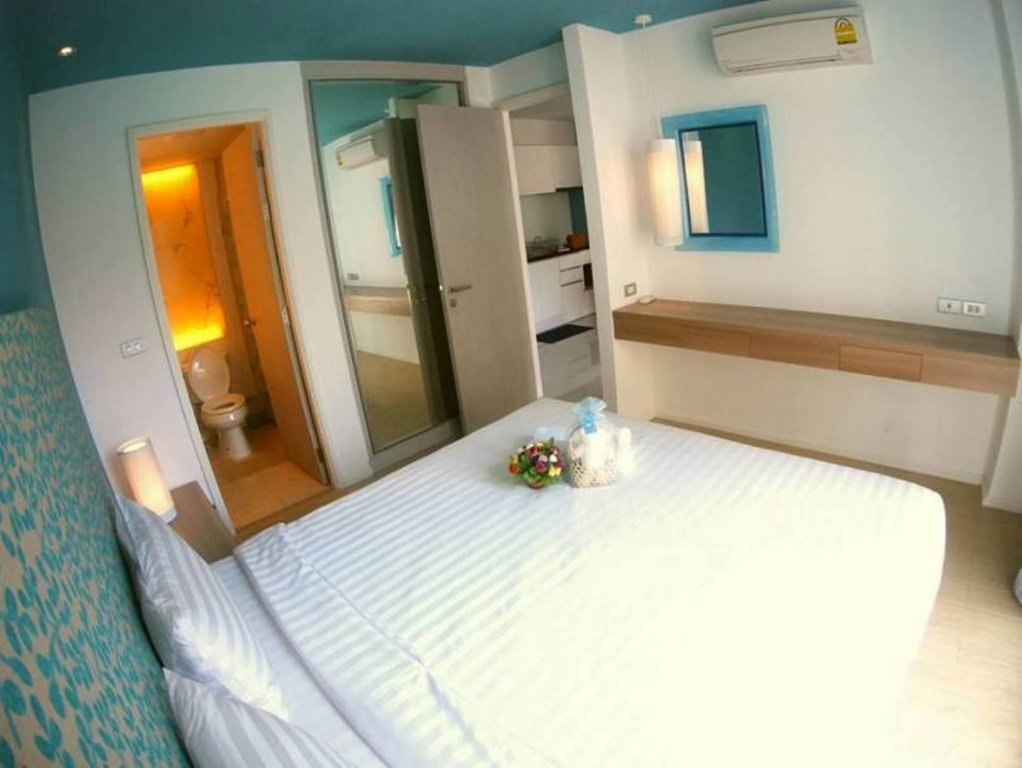 Фото Atlantis Condo Resort