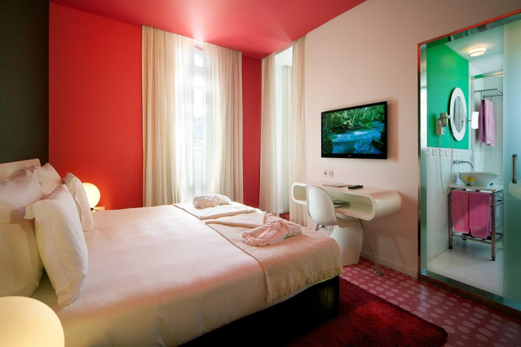 Фото Internacional Design Hotel