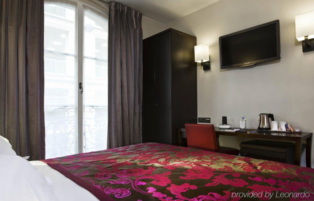 Фото Hôtel Paris Louvre Opéra