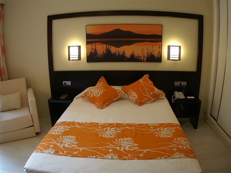 Фото Hotel SPA Cádiz Plaza