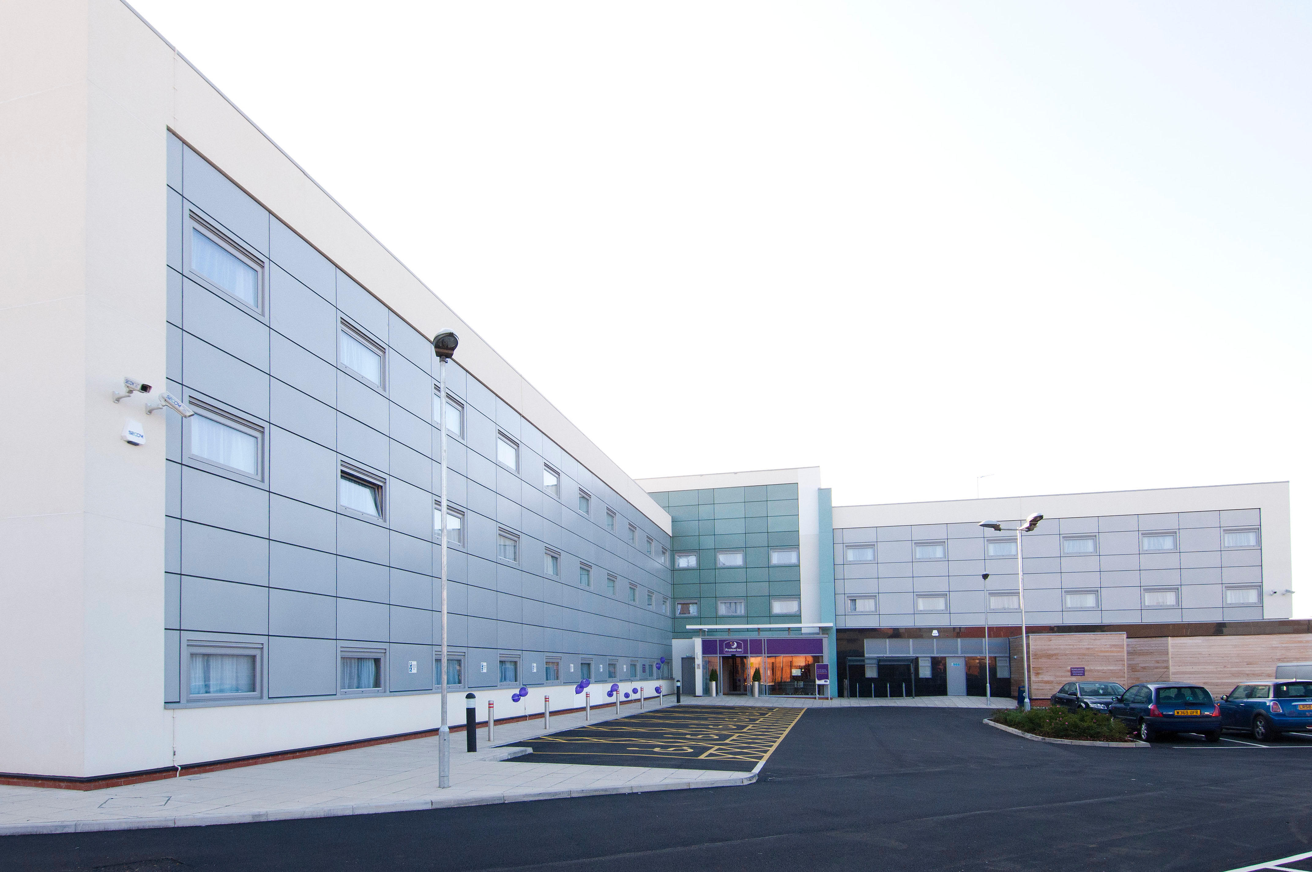 Фото отеля 2