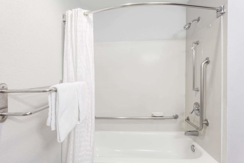 Фото Quality Inn Orlando