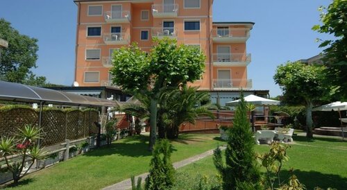 Гостиница Hotel Ristorante Bixio
