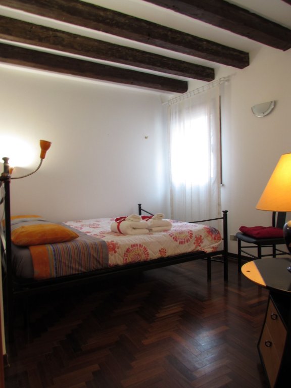 Фото San Marco House