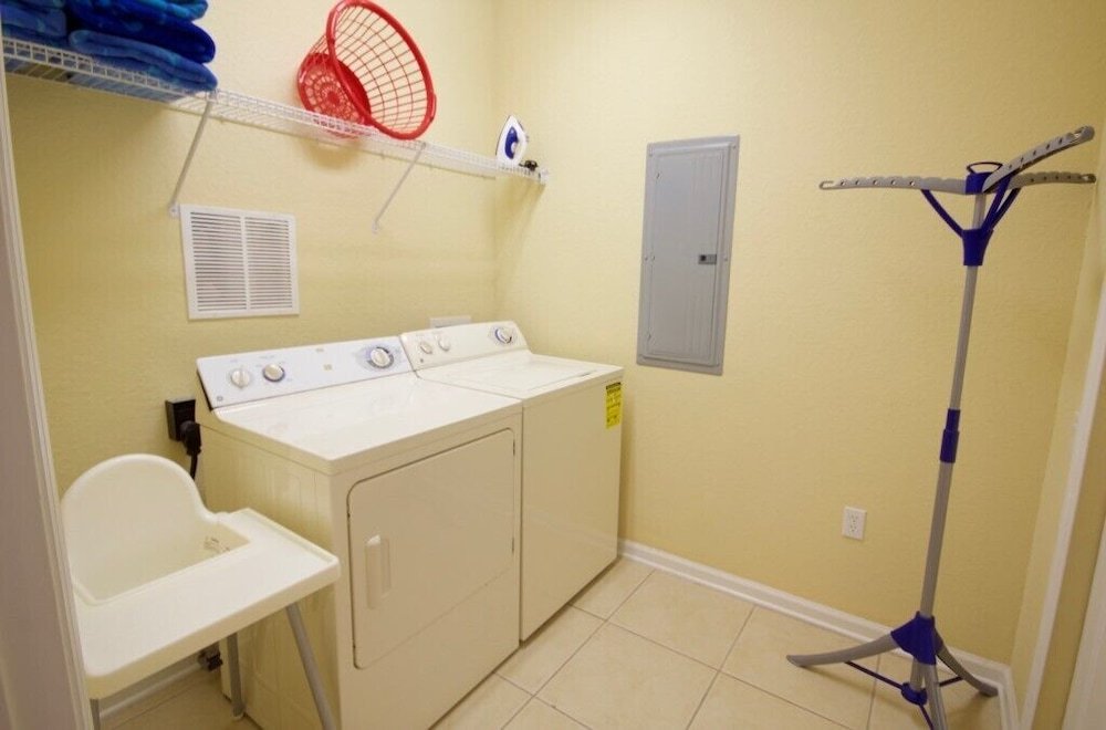 Фото 7-305 3 Bedroom Condo