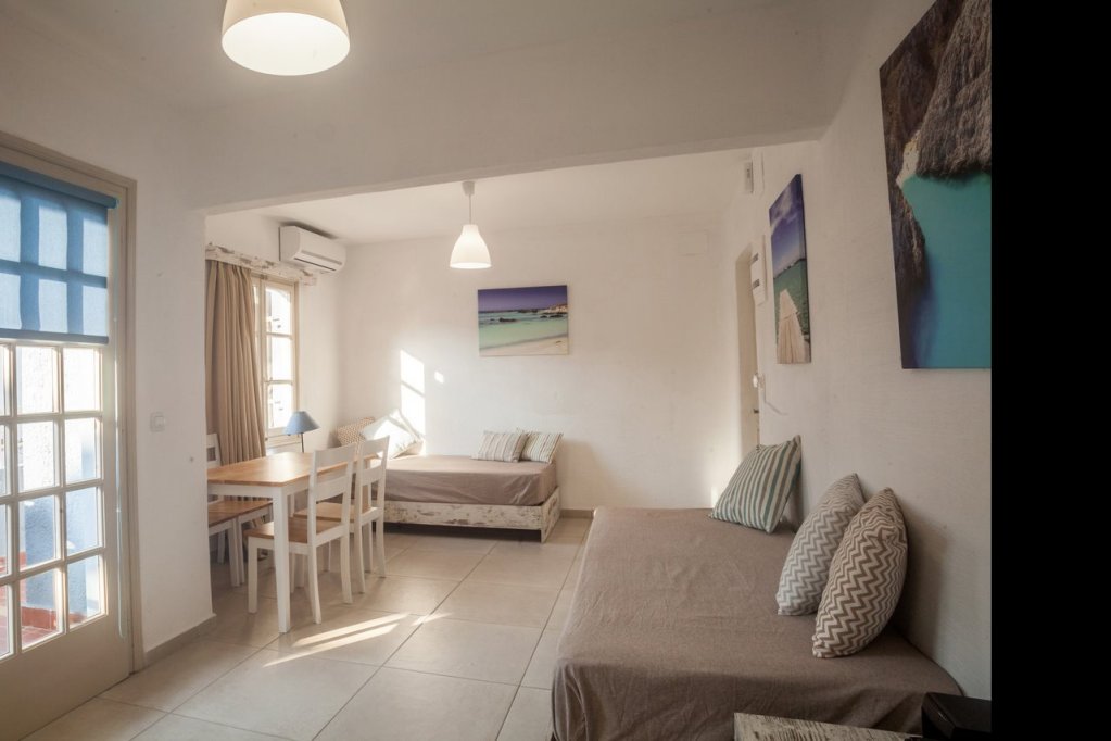 Фото Evina Rooms & Suites