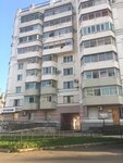 Vysshaya liga (Pionerskaya Street, 64), sportswear and shoes