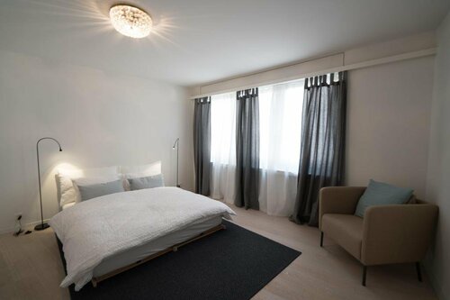 Гостиница Limmat River Side Apartment by Airhome в Цюрихе