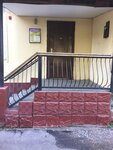 Одёжка для окошка (Spekova Street, 28) ، الستائر، قضبان الستائر