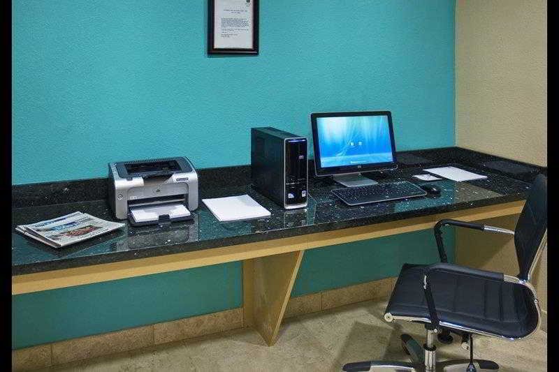 Фото Best Western Sonora Inn & Suites