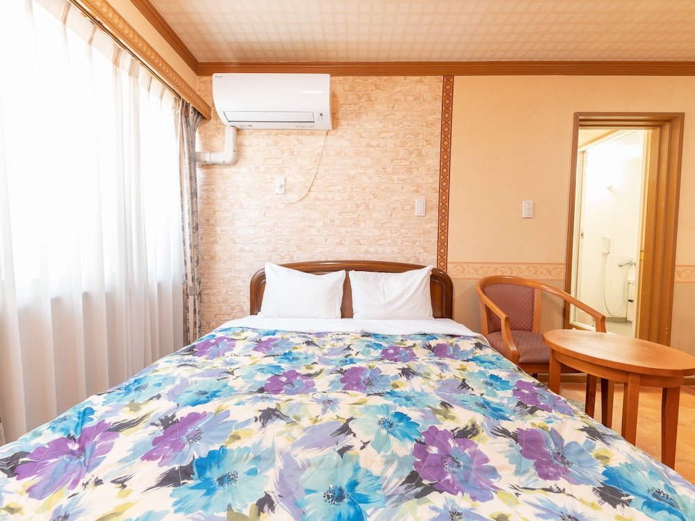 Фото Nishikawaguchi Station Hotel Stay Lounge