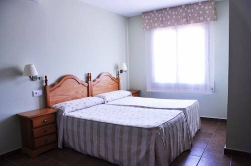 Гостиница Aparthotel Tres Caminos