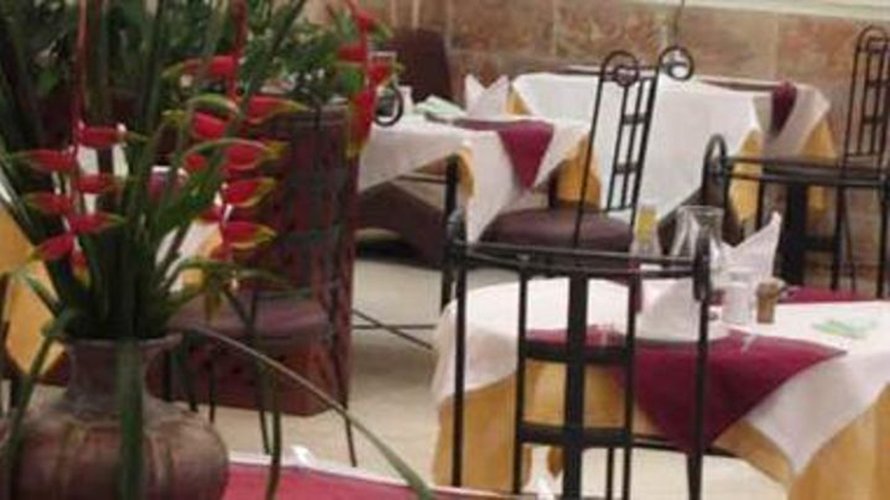 Фото Bougainvillea Hotel