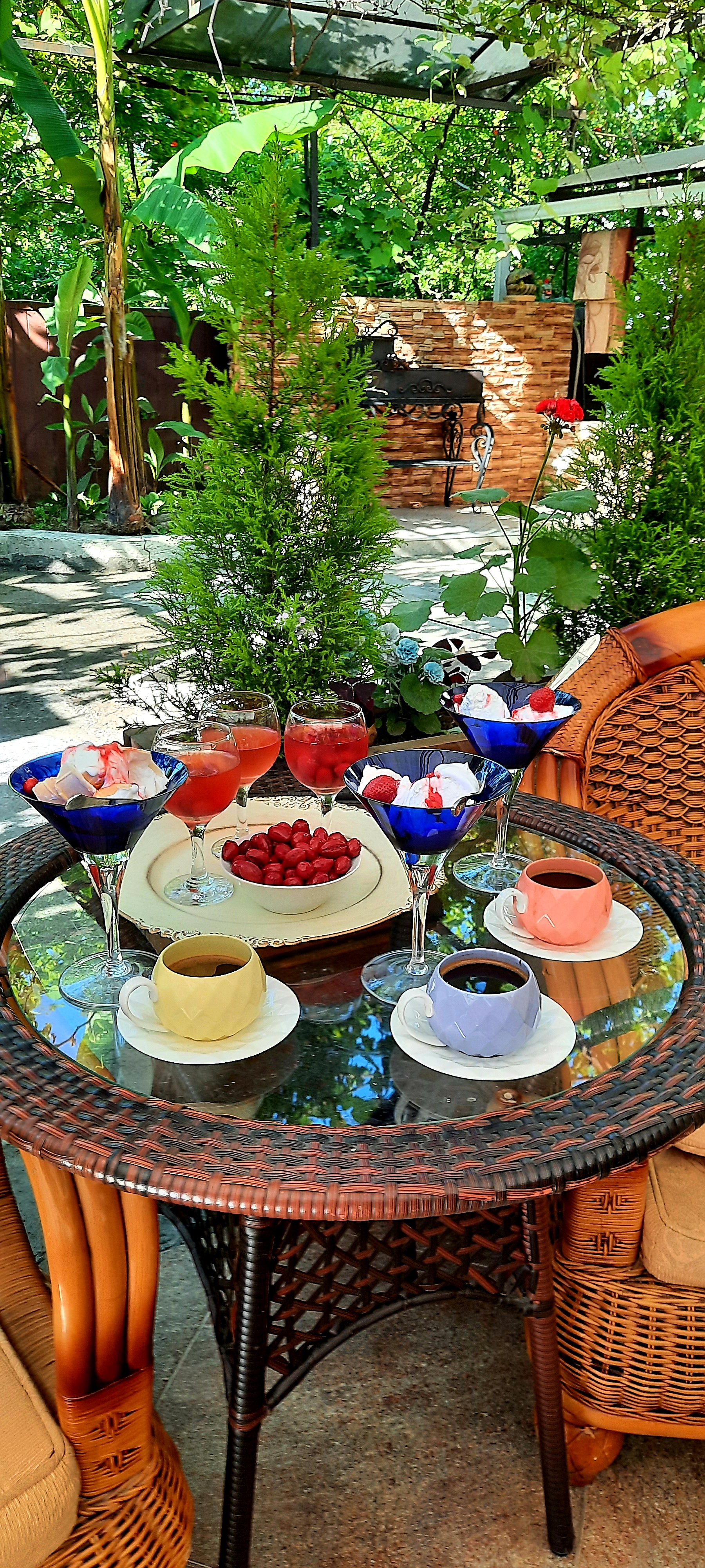 Фото Милана