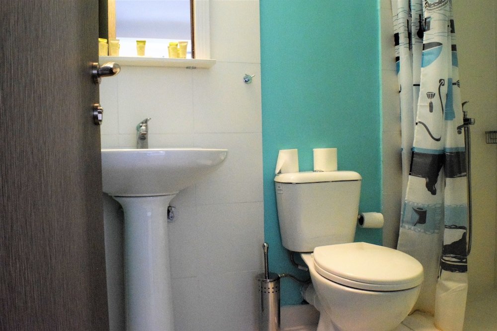 Фото Home Plus Psirri Apartment