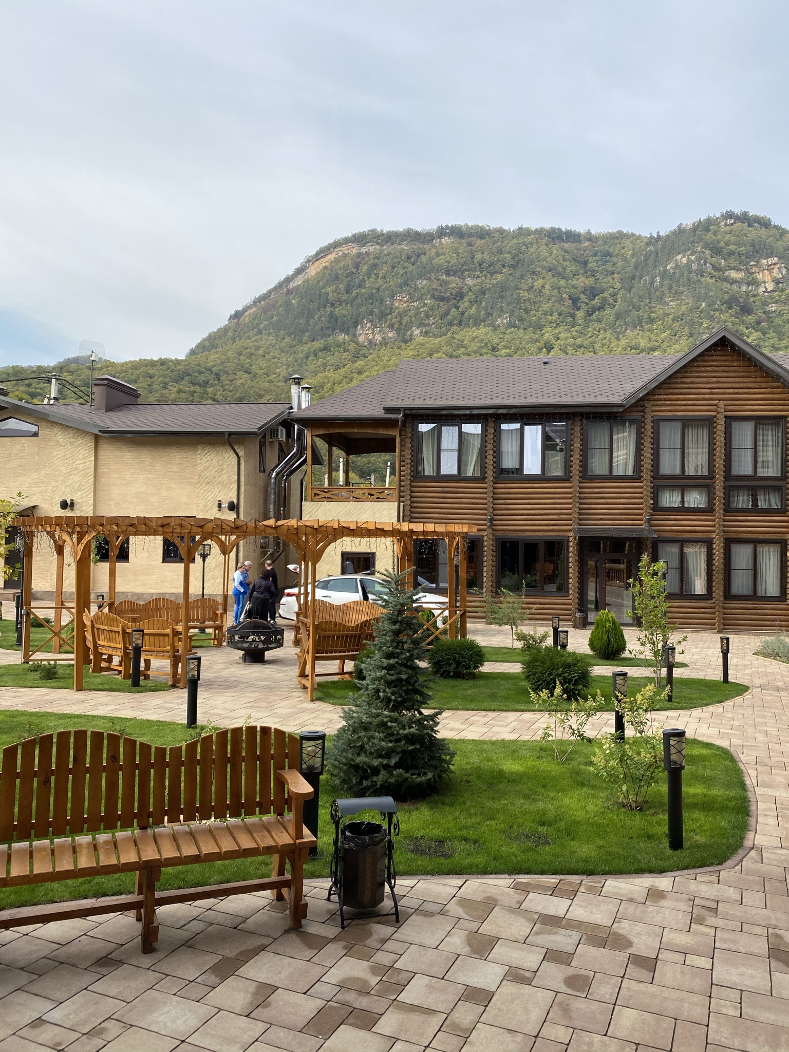 Фото Династия