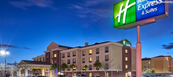 Фото Holiday Inn Express & Suites El Paso Airport Area, an Ihg Hotel