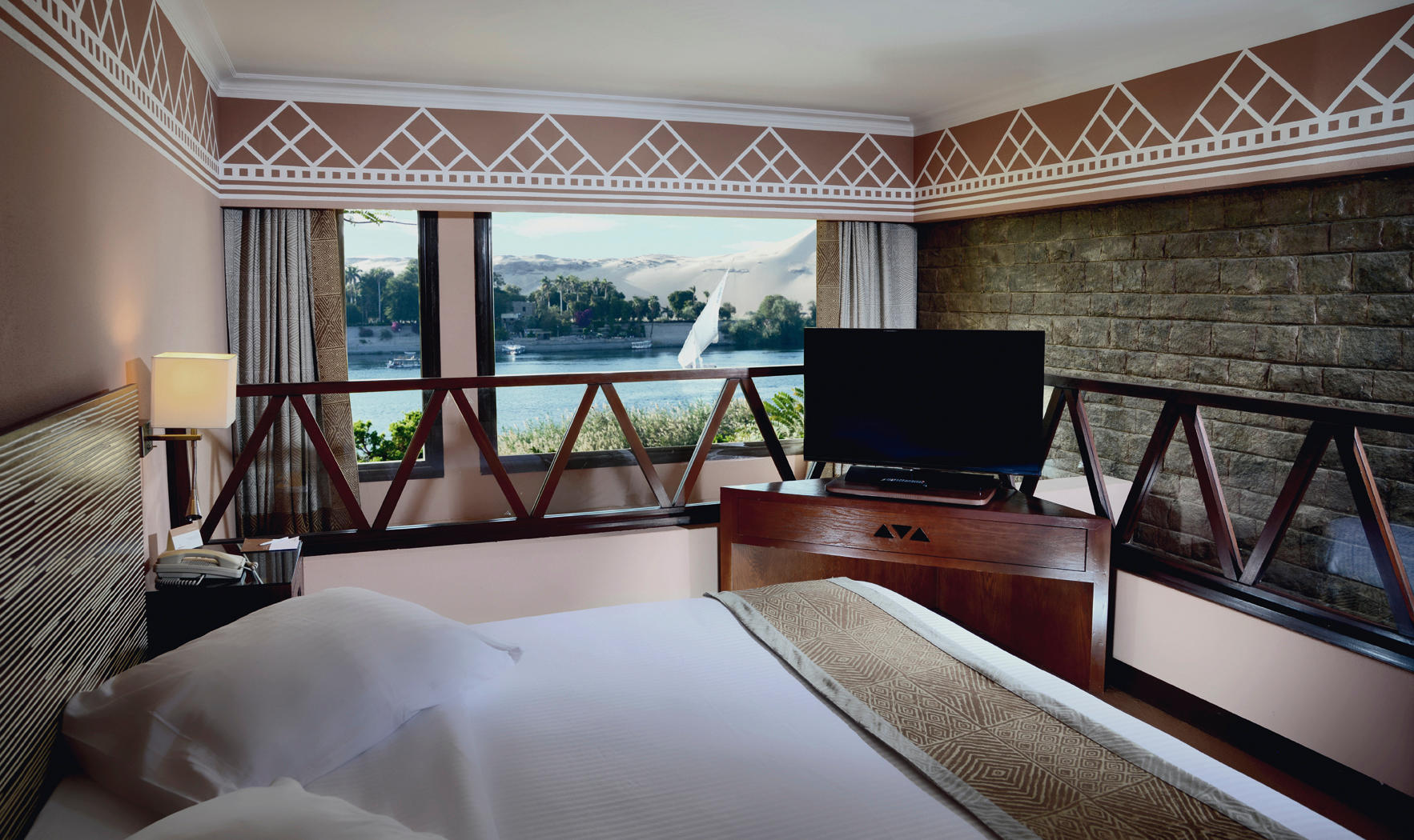 Фото Movenpick Resort Aswan