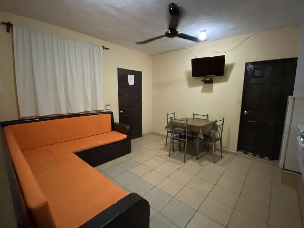 Фото Hotel Mariposa