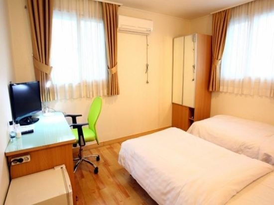 Фото Appletree Hotel