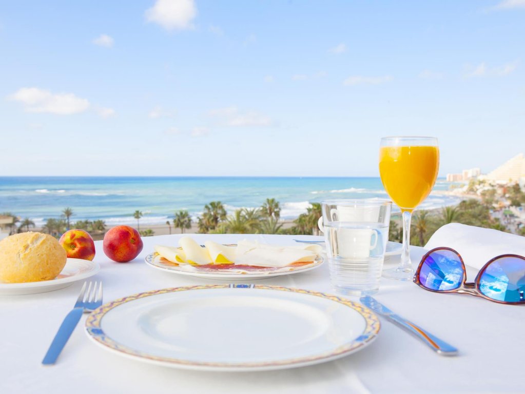 Фото Hotel Alay Puerto Marina - Adults Only Recommended