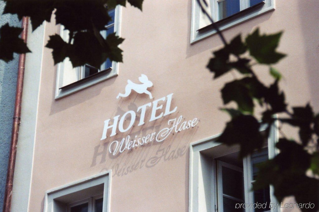 Фото Premier Inn Passau Weisser Hase